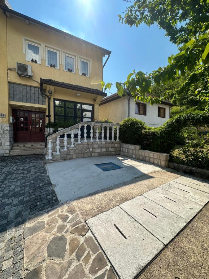 Beautiful House Overlooking Sarajevo Ngoại thất bức ảnh